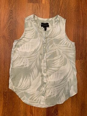 Tahari 100% Linen Sleeveless Top Women's XS Light Green Button Front Botanical
